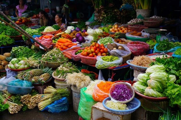 HUE CITY SMALL GROUP TOUR FROM HOI AN or DA NANG