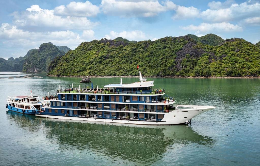 HA LONG BAY - LAN HA BAY 2 DAYS 1 NIGHT 5 STAR CRUISE - DORIS CRUISE