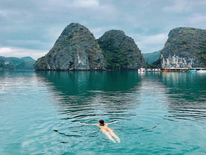 Celina of the Sea – 2 Days 1 Night Lan Ha Bay Cruise
